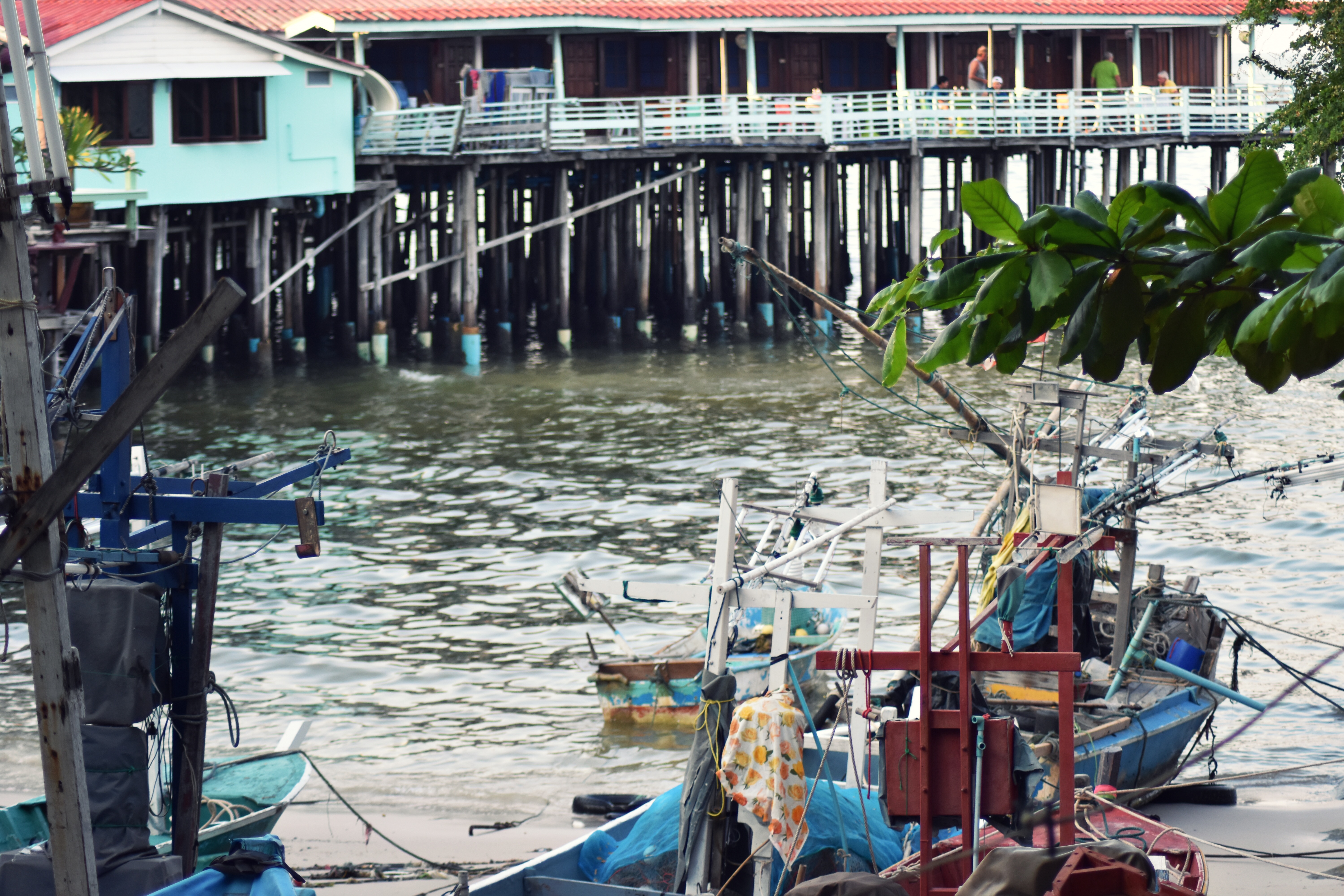 8E6AFDF3-F94A-47DC-AB33-E314E309CE80