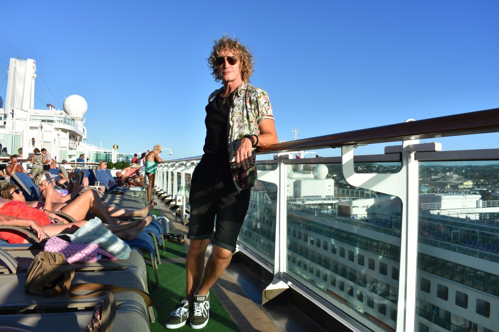 The Lola Boys Go&nbsp;Cruising!